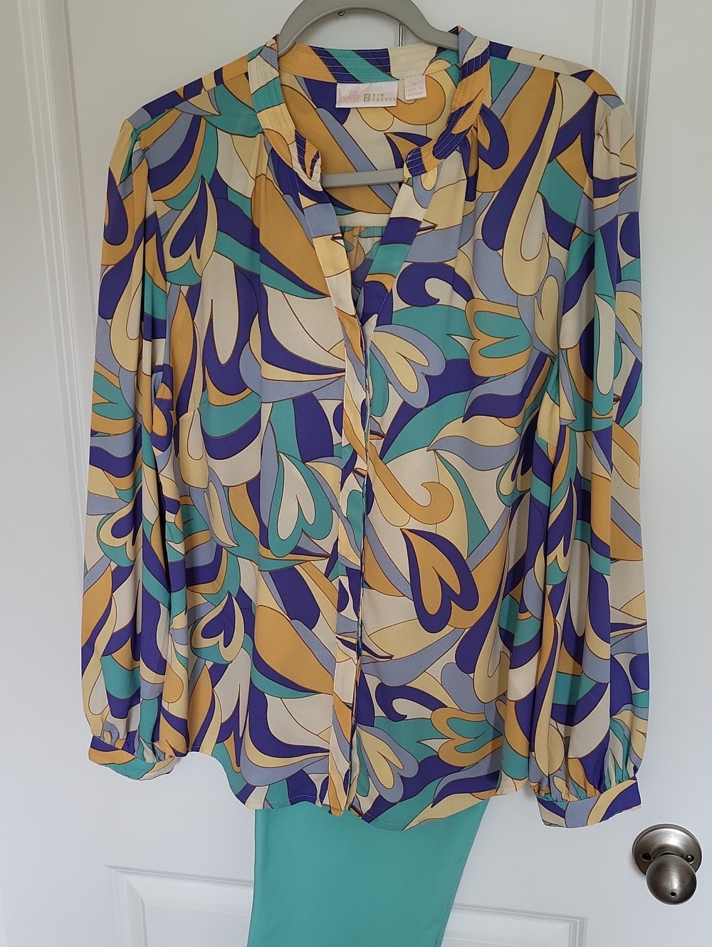 Belle by Kim Gravel Multi-Color Abstract Button-Front Blouse